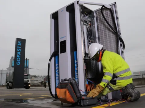 Zukunftsweisende Partnerschaft für die E-Mobilität